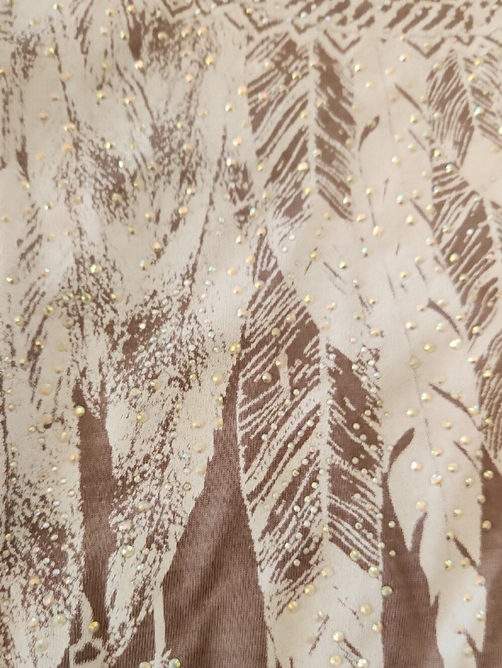 Vocal Taupe and Cream Feather Tie-Dye Tank - Picture 4 of 5